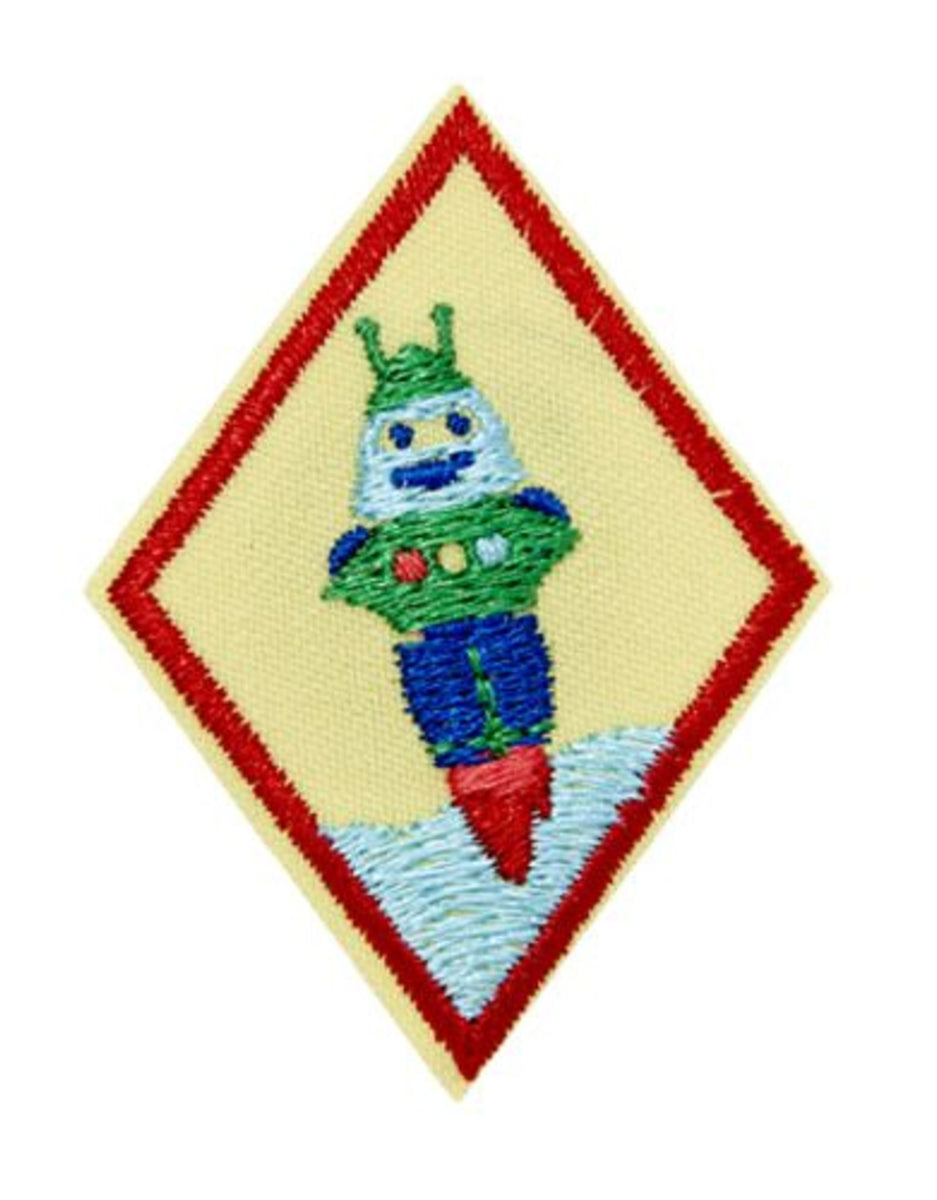 cadette-showcasing-robots-badge-overseas-girl-scout-world-shop